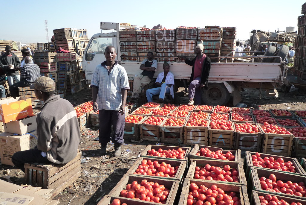 Produce in unrefrigerated truck - no cold chain